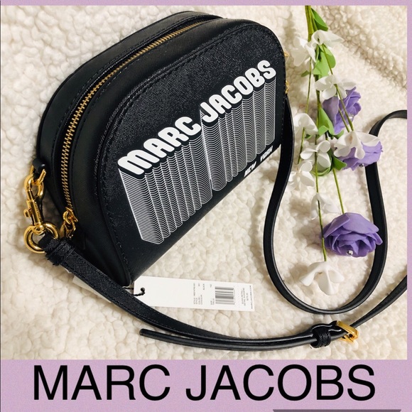 marc jacobs playback layers of marc camera crossbody bag